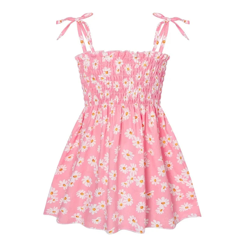 Plush girls' sundress - smocked bodice, daisy print, polyester, for casual summer outings