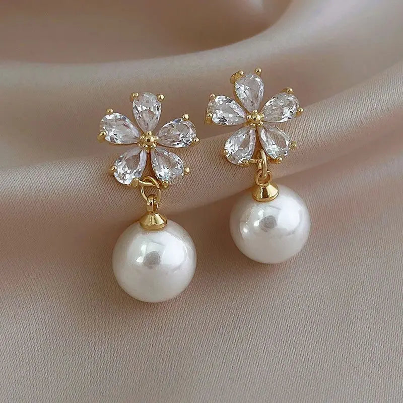 Korean Style Party Jewelry, Fall 2026 Gift Idea – Crystal Flower Earrings Pearl Drop Gold Tone