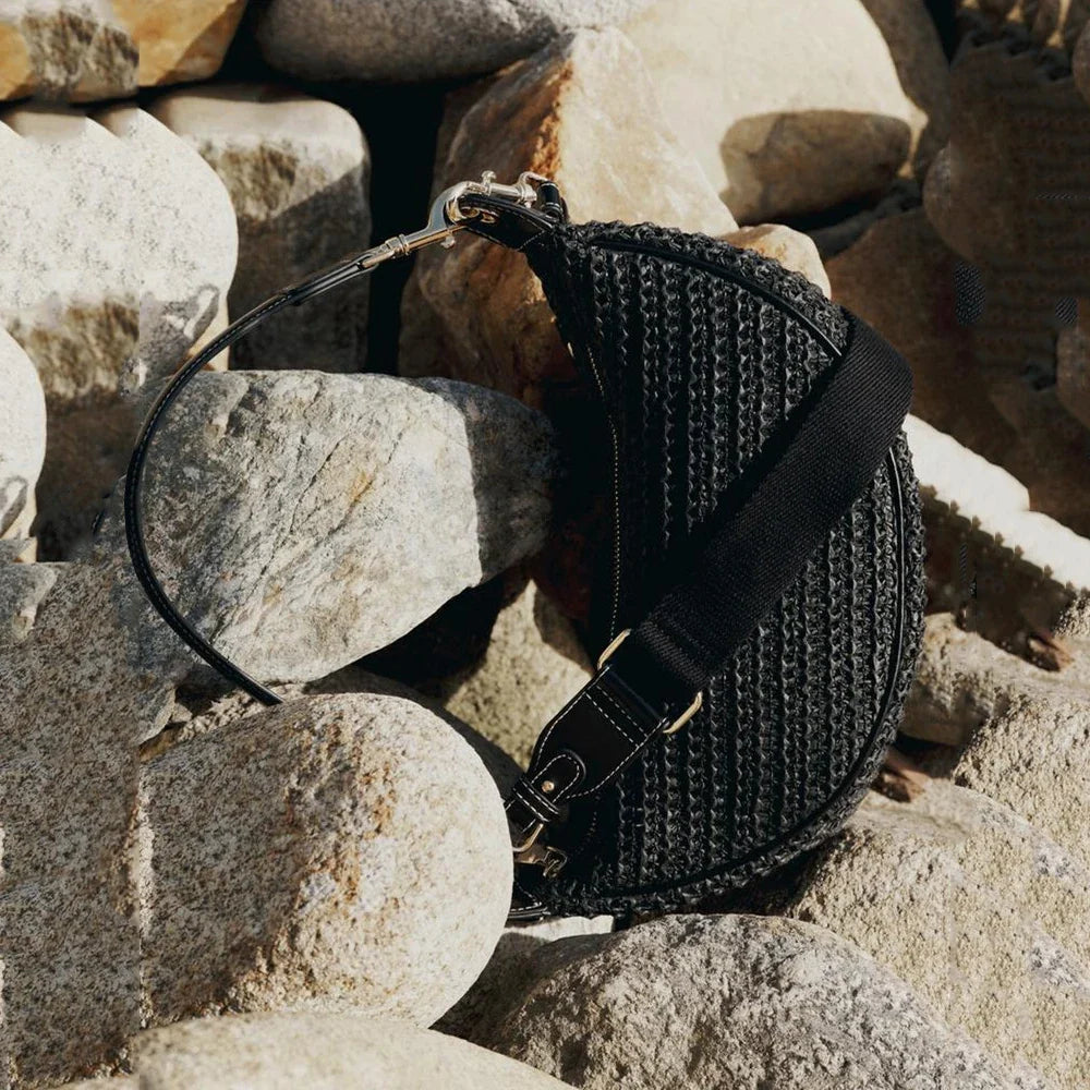 hobo style, crossbody, for beach & summer – Light women's woven straw shoulder bag