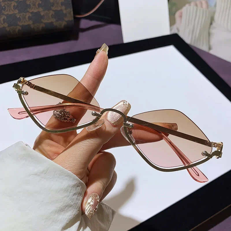 Trendige Damen-Sonnenbrille – halbrahmiger, diamantförmiger Rahmen, Metall, für Outdoor-Aktivitäten 11