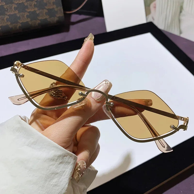 Trendige Damen-Sonnenbrille – halbrahmiger, diamantförmiger Rahmen, Metall, für Outdoor-Aktivitäten 4