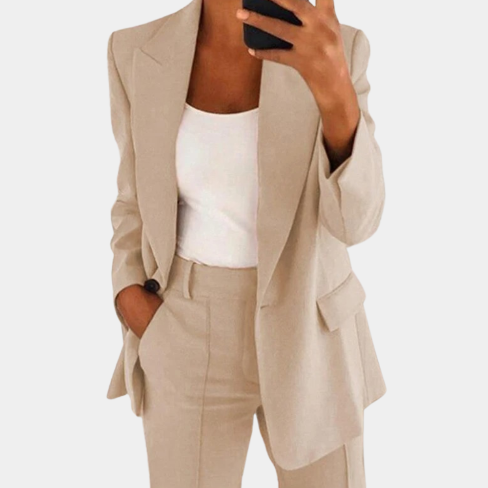 Vielseitiger Damenanzug – lockerer Blazer und Hose, hochwertiger Stoff, für Sommeranlässe 2