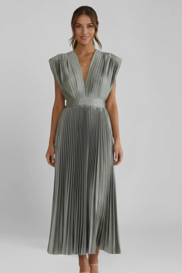 Light women's dress - v-neck pleated sleeveless, polyester, casual wear for summer events