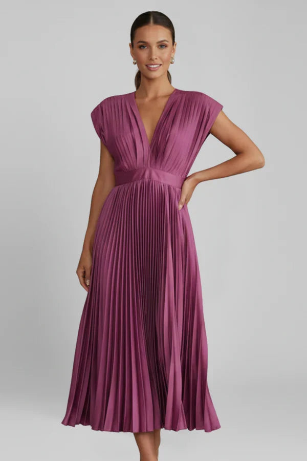 Light women's dress - v-neck pleated sleeveless, polyester, casual wear for summer events