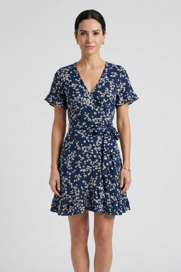 wrap v-neck, floral print, chiffon, for warm-weather occasions – Light women's dress