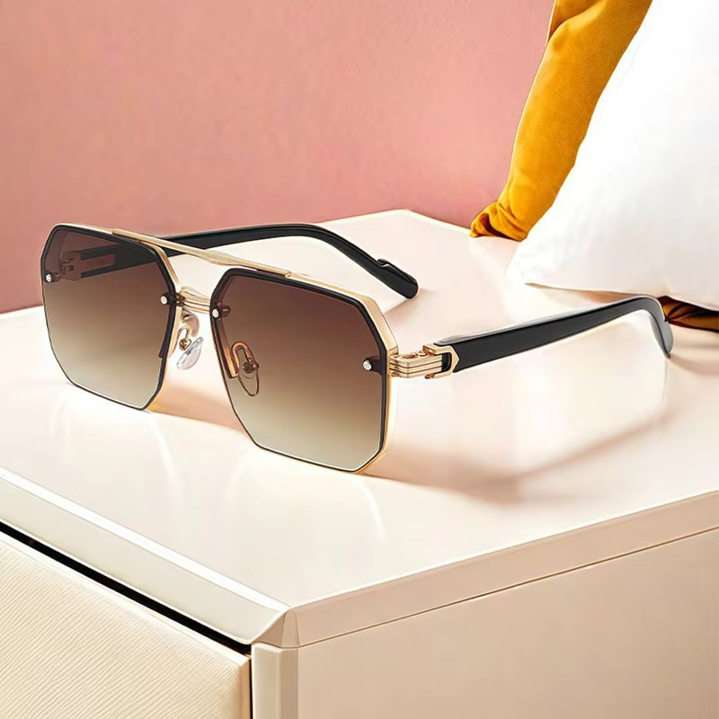 Retro Oversize Polygon Square Metal Sunglasses for Men & Women, UV400 Fashion Gradient Shades