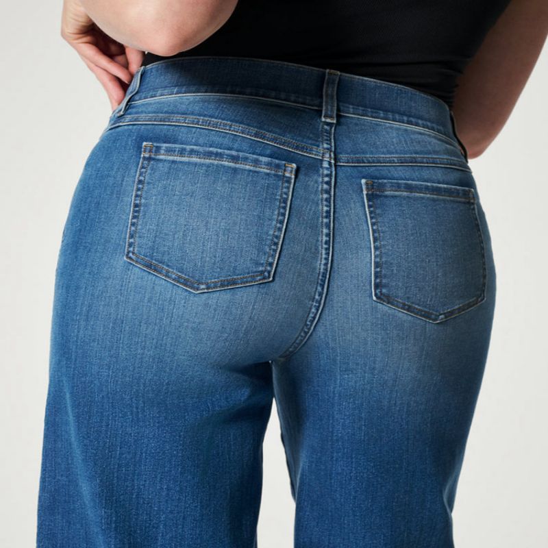 and Stretchy Flattering Women’s Wide-Leg Jeans - High-Rise Knitted Denim, Smooth Waistband, Weekend