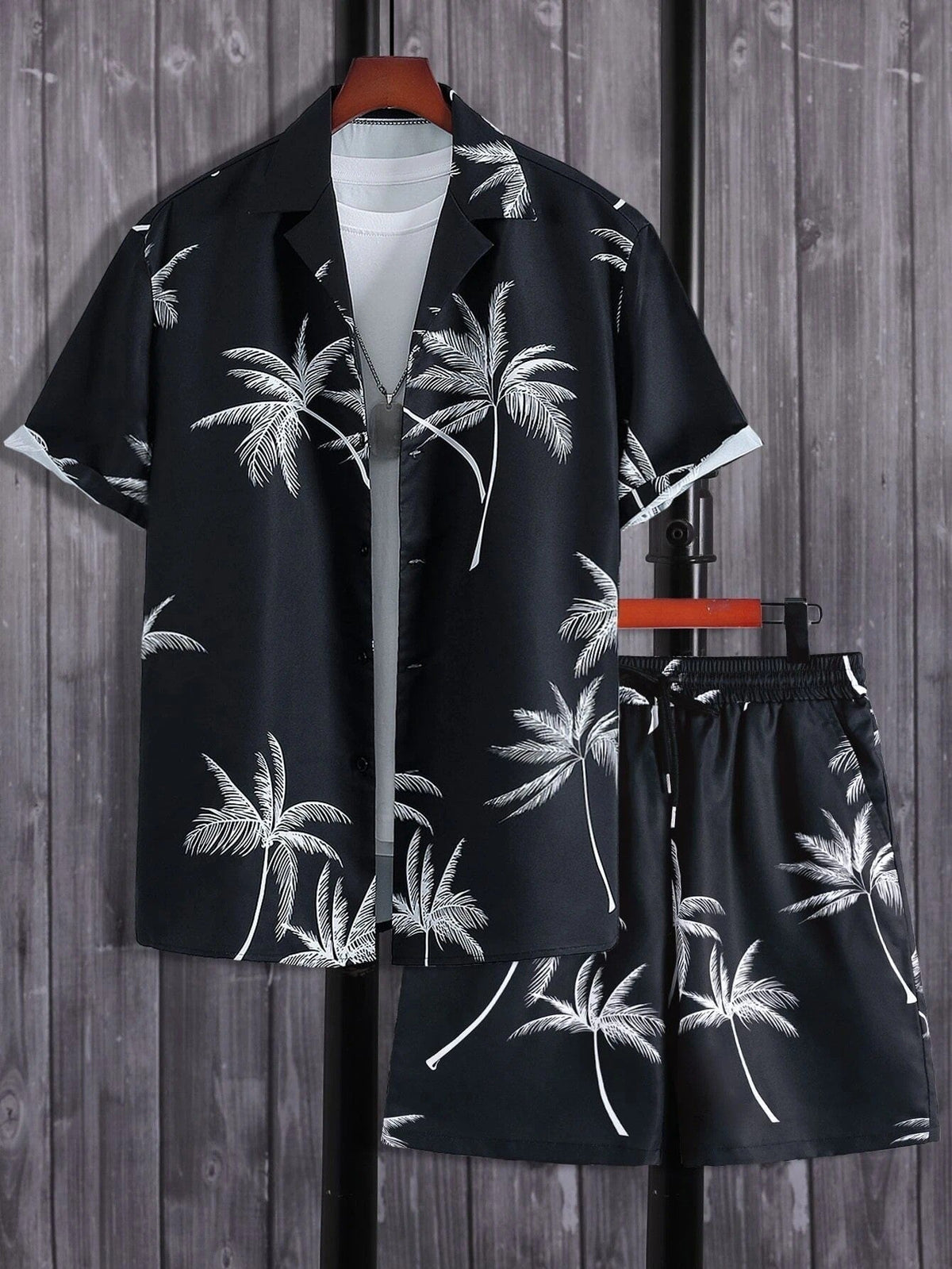 Variant image for Men's Summer Set with Tropical Print, Lightweight Shirt and Shorts, Relaxed Fit for Warm Weather Casual Outings-17