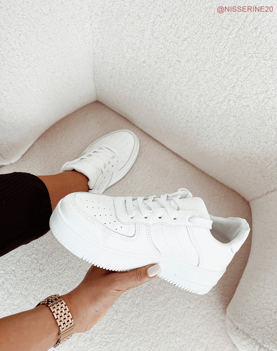 White Platform Sneakers for Women, Comfortable Casual Footwear with Versatile Design and 45 cm Height-1