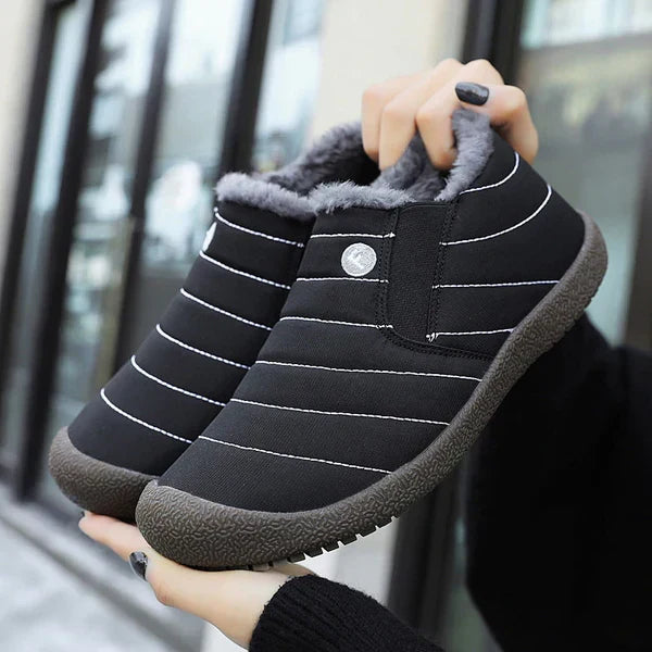 Light Men's Slip On Boots - Quilted Faux Fur Winter