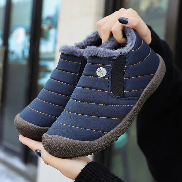 Light Men's Slip On Boots - Quilted Faux Fur Winter